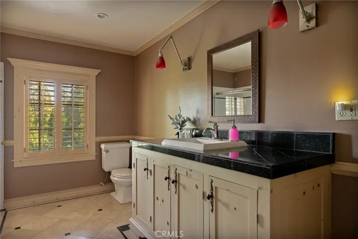261 Ca-173, Lake Arrowhead, California 92352