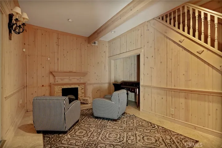 261 Ca-173, Lake Arrowhead, California 92352
