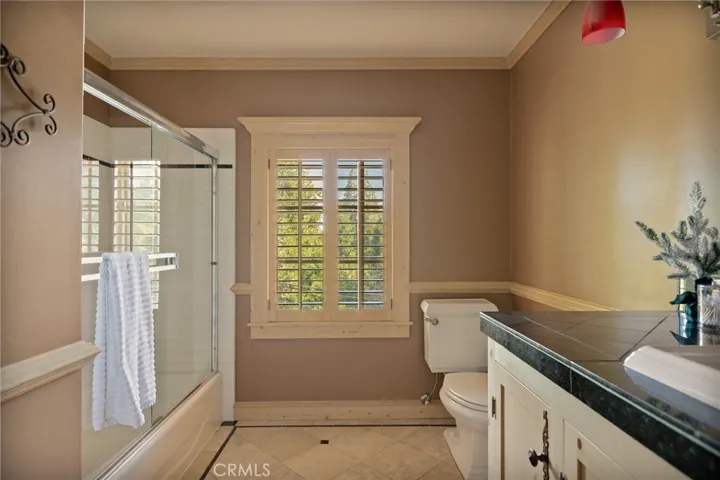 261 Ca-173, Lake Arrowhead, California 92352