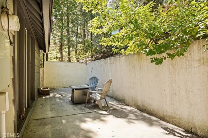 261 Ca-173, Lake Arrowhead, California 92352
