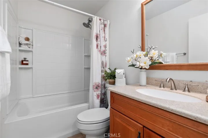 UPSTAIRS HALL BATH