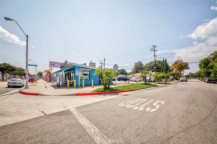 11025 Atlantic, Lynwood, California 90262