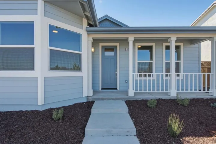133 Carmona, King City, California 93930