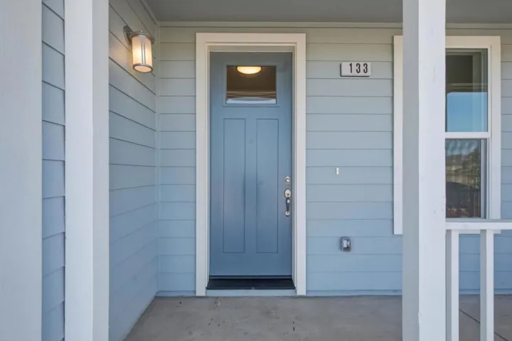 133 Carmona, King City, California 93930