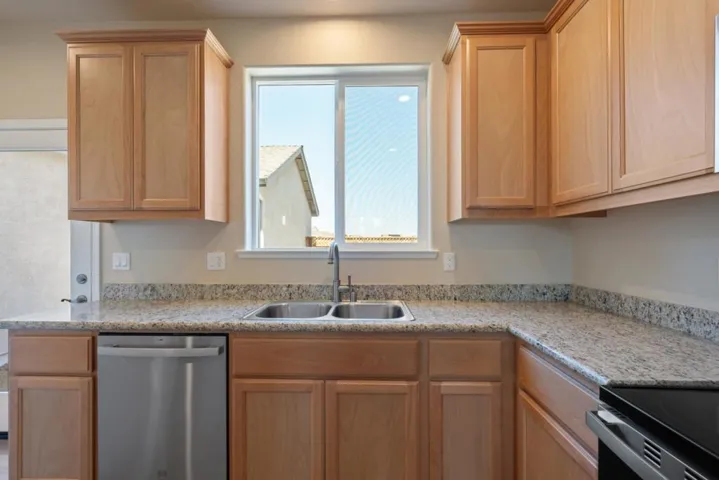 133 Carmona, King City, California 93930