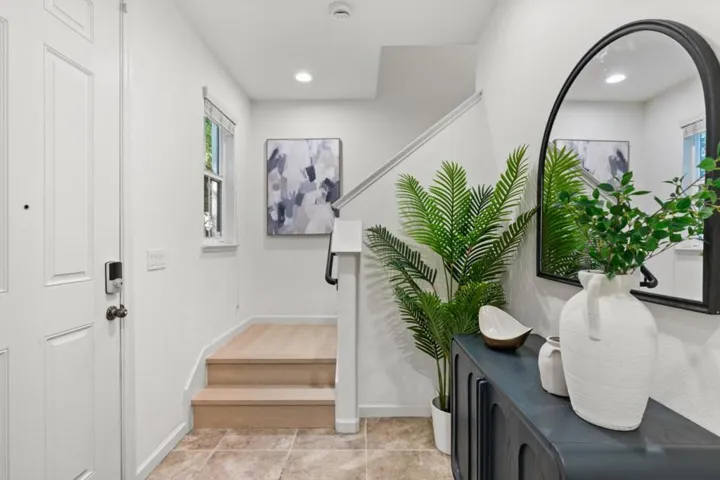 1680 Shore Place 5, Santa Clara, California 95054