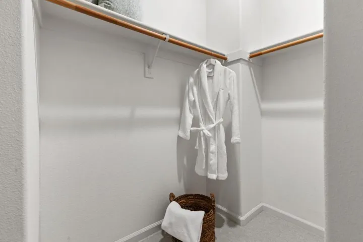 1680 Shore Place 5, Santa Clara, California 95054
