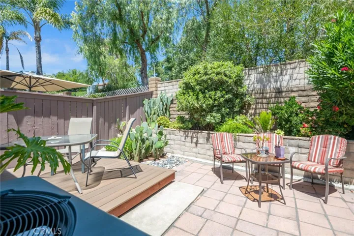 22006 Summit Hill Drive, Lake Forest, California 92630