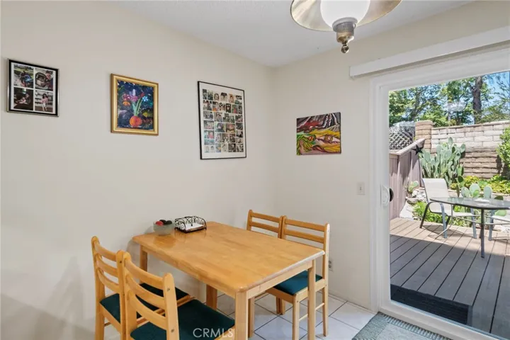 Kitchen nook