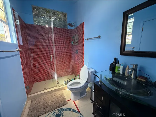 5300 Calhoun, Sherman Oaks, California 91401