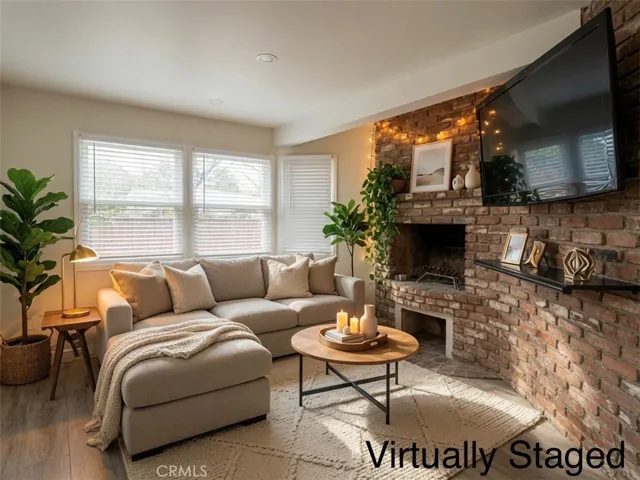 5300 Calhoun, Sherman Oaks, California 91401