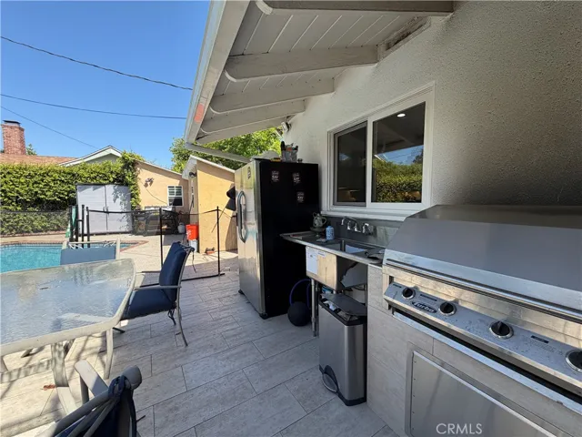5300 Calhoun, Sherman Oaks, California 91401