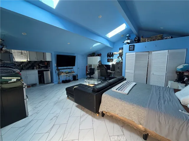 5300 Calhoun, Sherman Oaks, California 91401