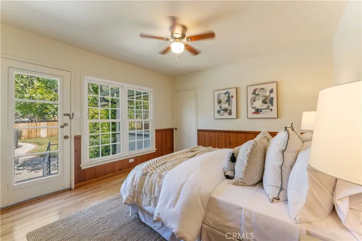 2429 Ganesha Avenue, Altadena, California 91001