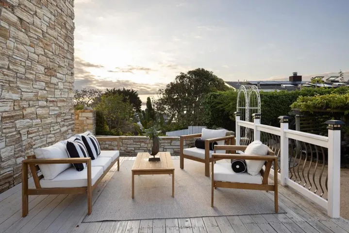 888 Del Monte Boulevard, Pacific Grove, California 93950