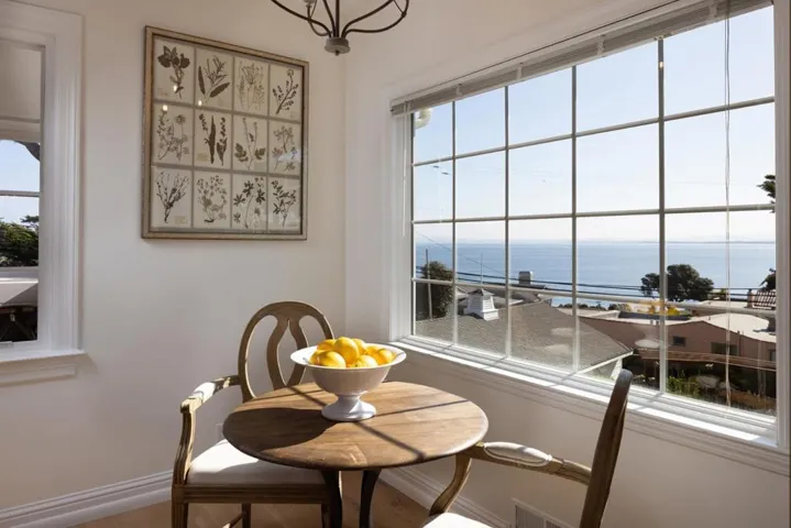 888 Del Monte Boulevard, Pacific Grove, California 93950