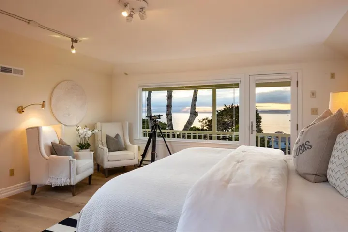 888 Del Monte Boulevard, Pacific Grove, California 93950
