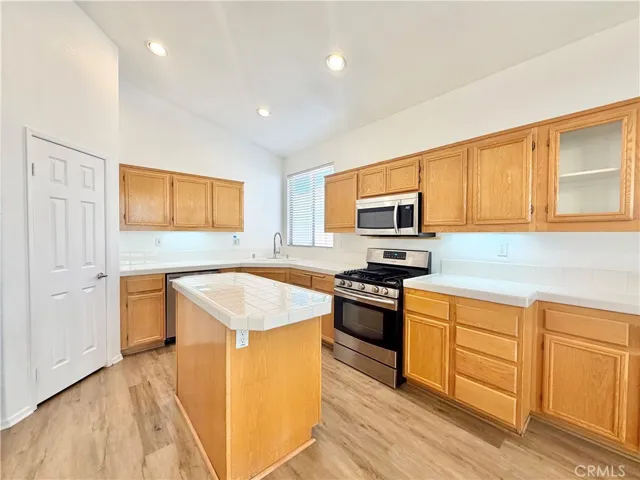 26805 China Drive, Menifee, California 92585
