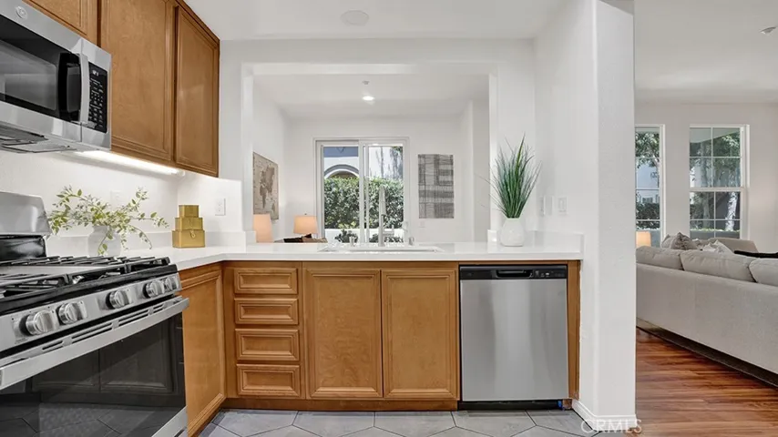 48 Walbert, Ladera Ranch, California 92694