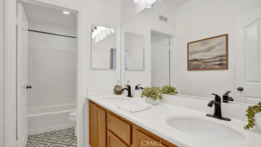 48 Walbert, Ladera Ranch, California 92694