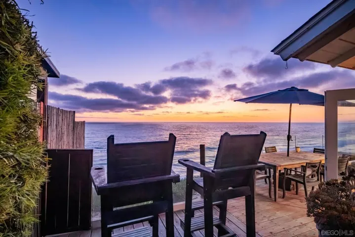 , Encinitas, California 92024