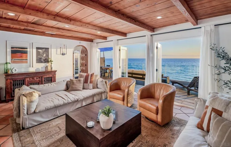 , Encinitas, California 92024
