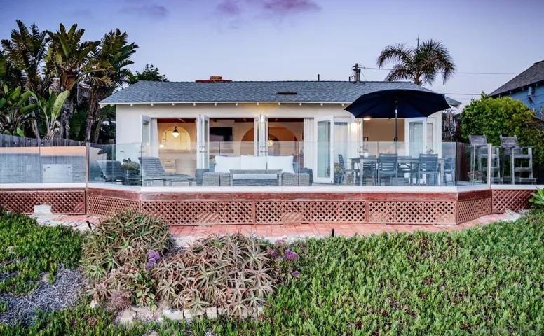 , Encinitas, California 92024