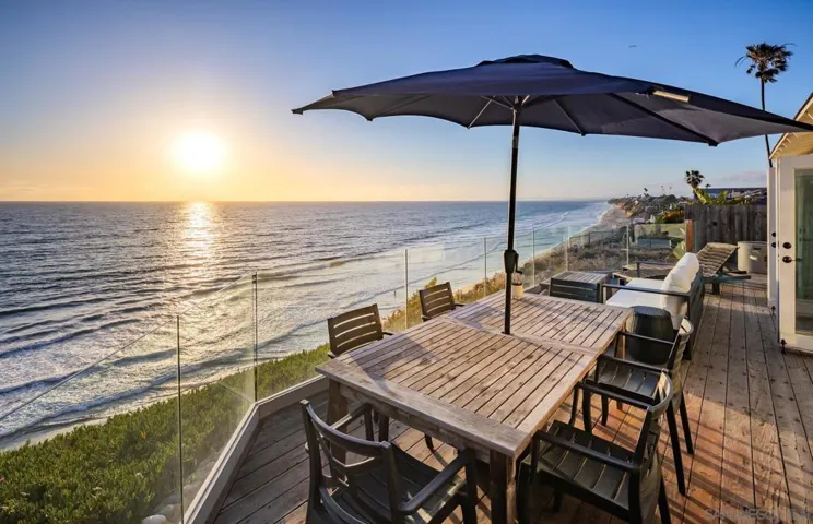 , Encinitas, California 92024
