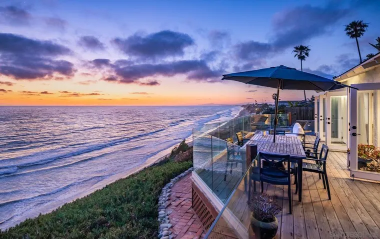 , Encinitas, California 92024