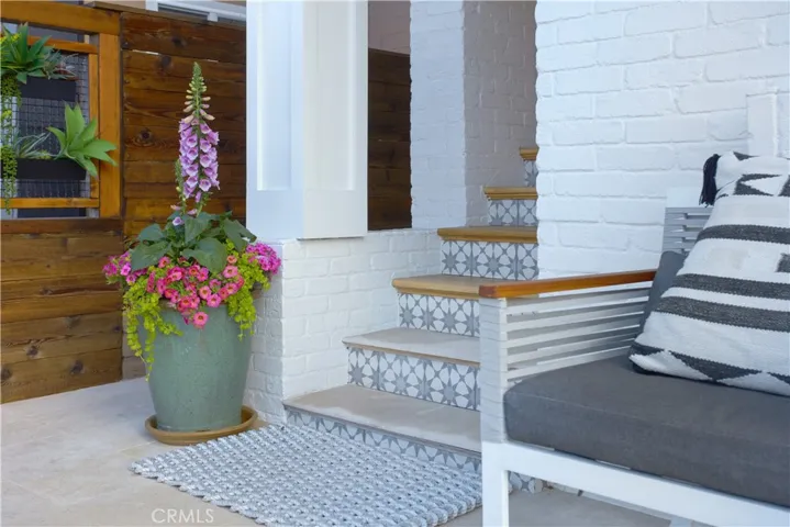 1311 W Bay Avenue, Newport Beach, California 92661