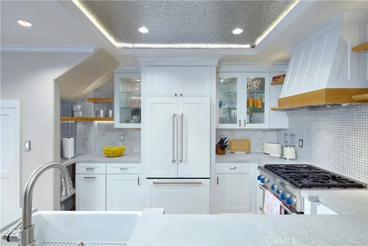1311 W Bay Avenue, Newport Beach, California 92661