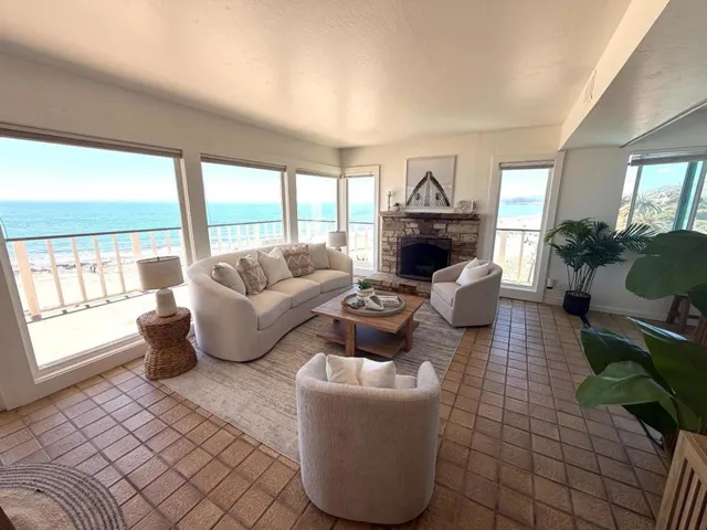 102 Rio Del Mar Boulevard, Aptos, California 95003