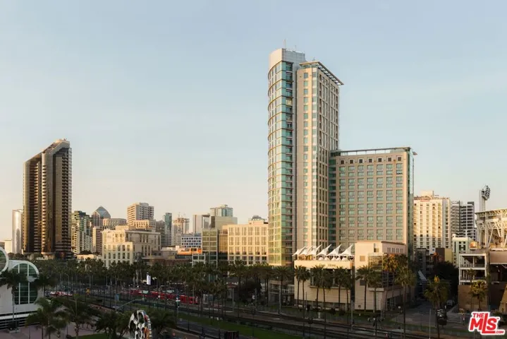 165 6th Avenue 2803, San Diego, California 92101