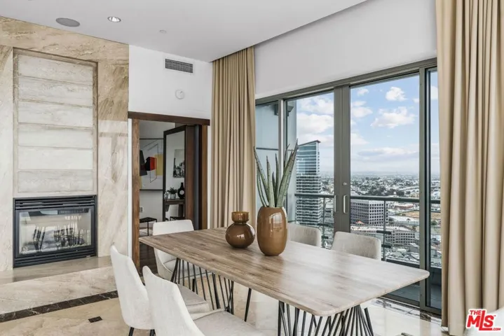 165 6th Avenue 2803, San Diego, California 92101
