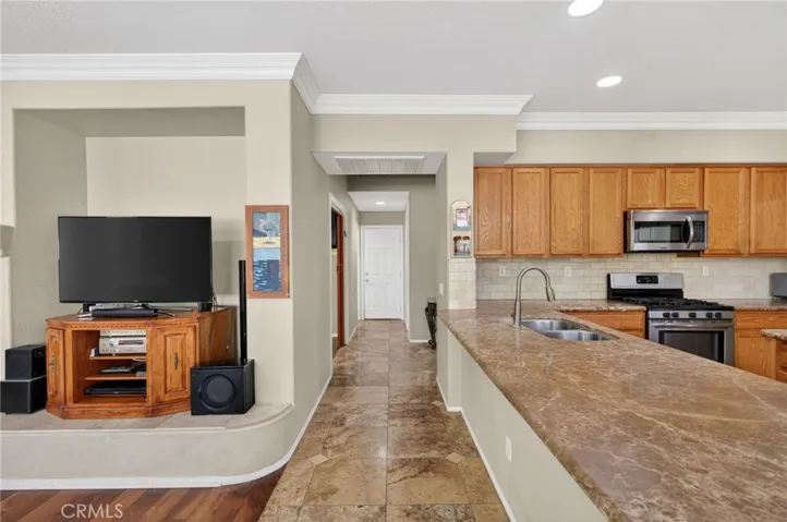 39221 Memory, Murrieta, California 92563