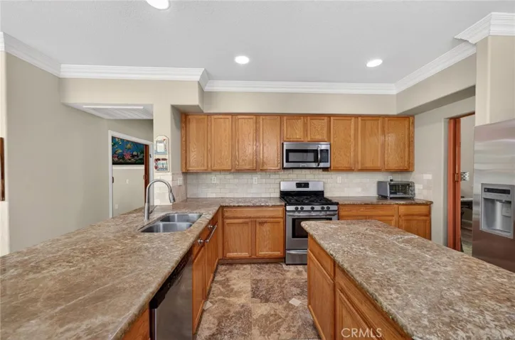 39221 Memory, Murrieta, California 92563