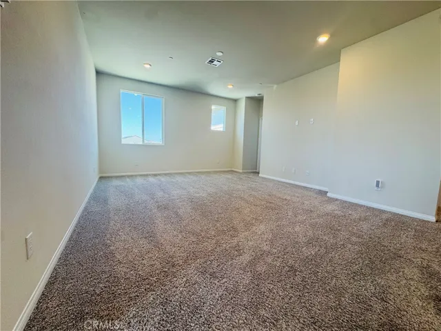 15566 Raptor, Moreno Valley, California 92551