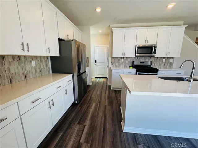 15566 Raptor, Moreno Valley, California 92551
