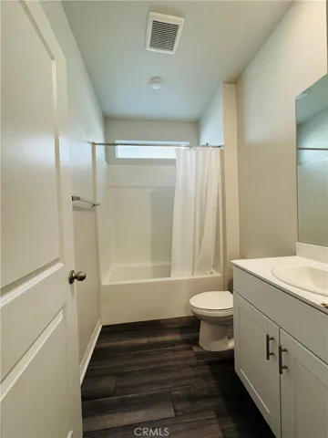 15566 Raptor, Moreno Valley, California 92551