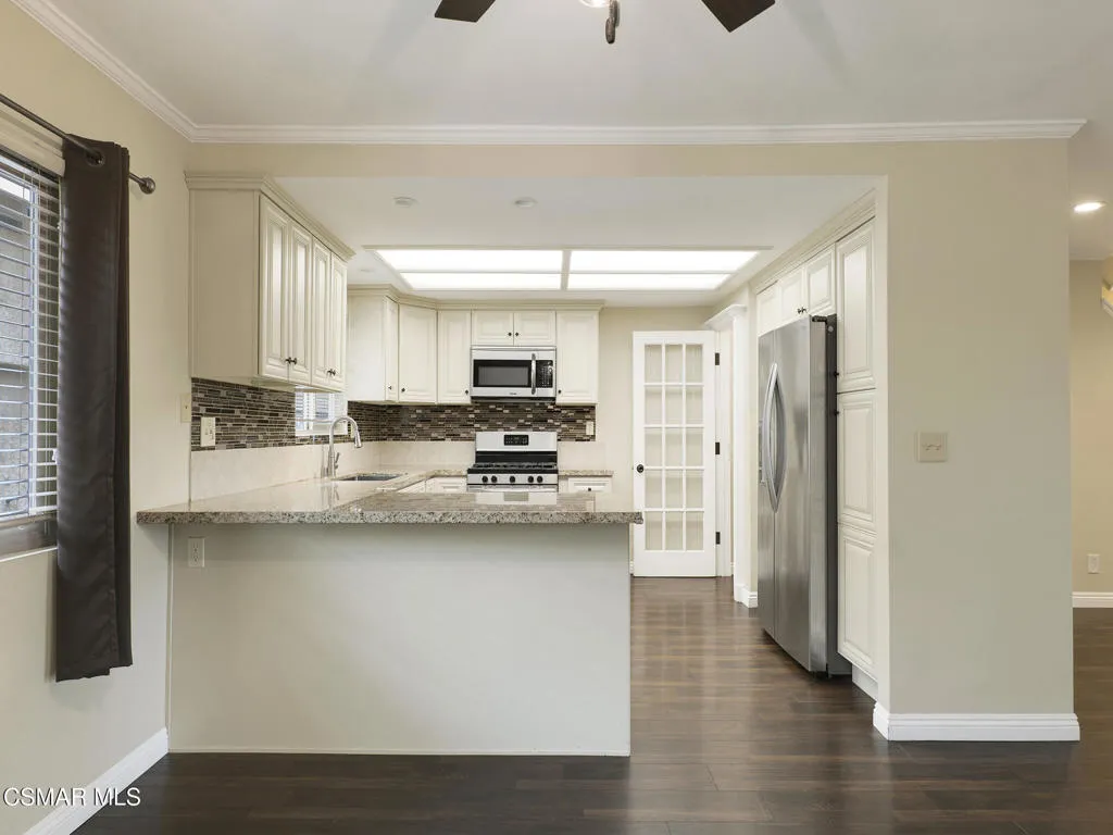 2162 Euclid Ave, Camarillo -HsHProd-11