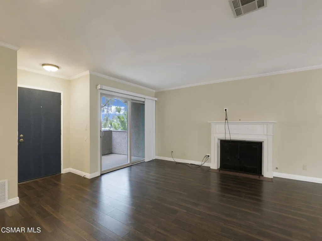2162 Euclid Ave, Camarillo -HsHProd-9