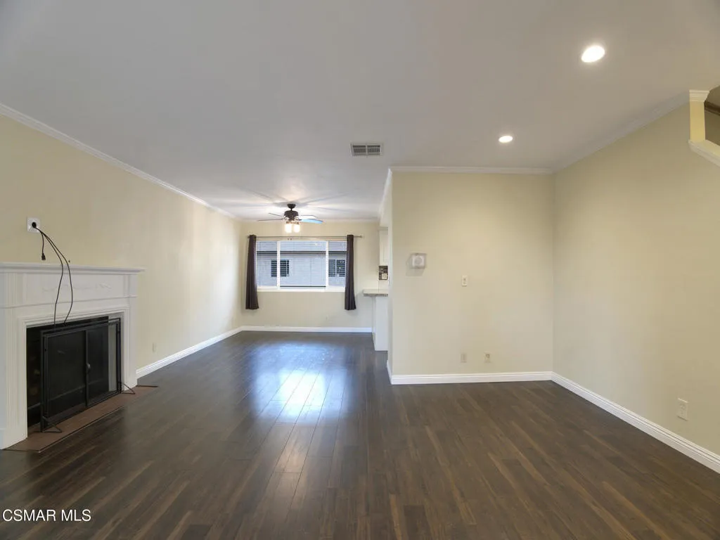 2162 Euclid Ave, Camarillo -HsHProd-8
