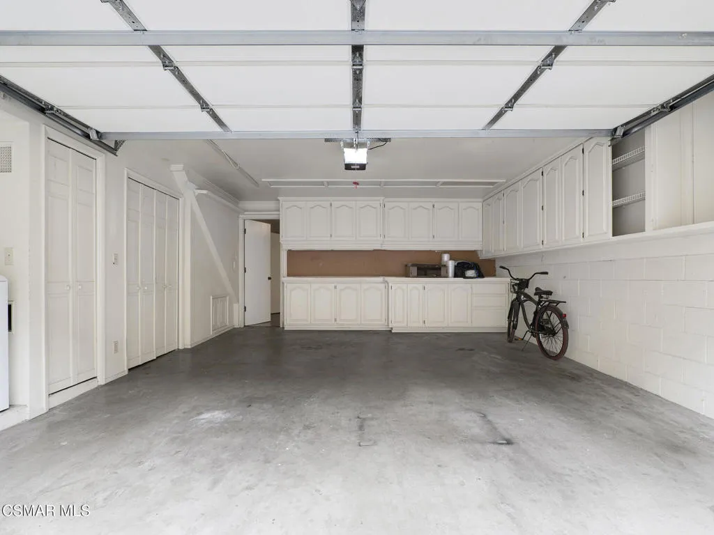 2162 Euclid Ave, Camarillo -HsHProd-22