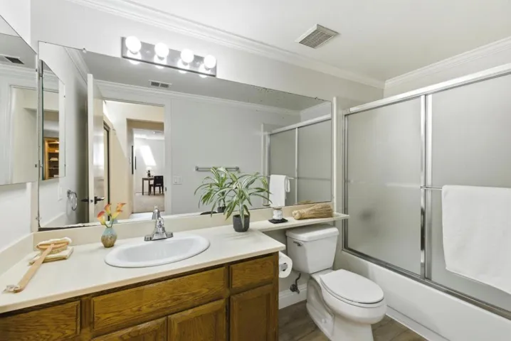 1669 Geary Road, Walnut Creek, California 94597