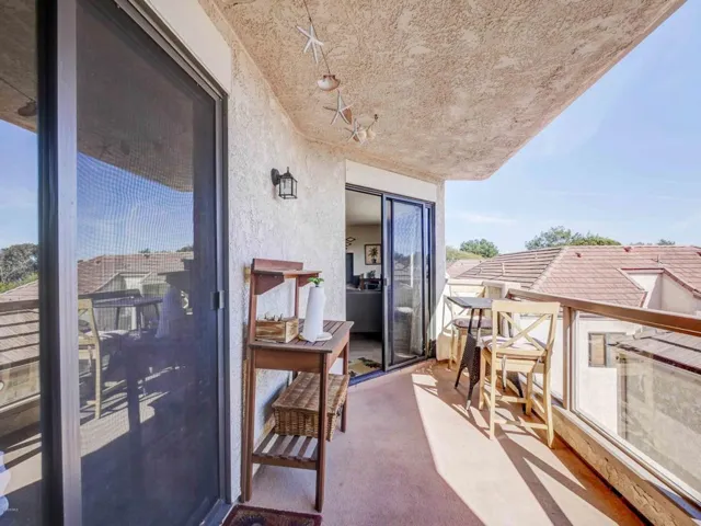 716 Island View Cir -23