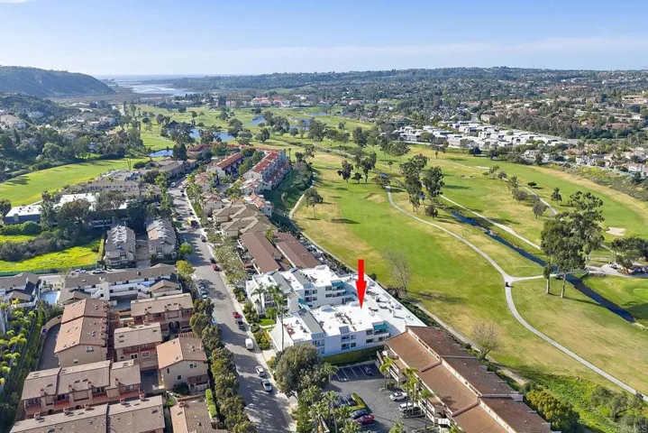 2558 Navarra Drive E, Carlsbad, California 92009