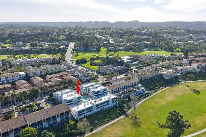 2558 Navarra Drive E, Carlsbad, California 92009