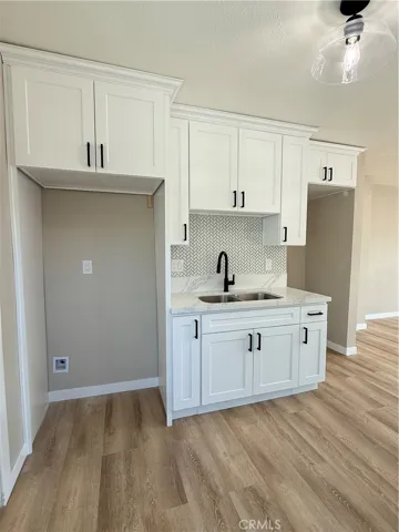 10510 Towne, Los Angeles, California 90003