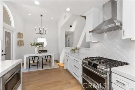 New, upgraded kitchen and appliances