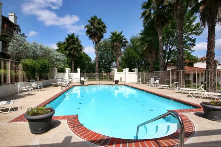 11906 Paseo Lucido 156, San Diego, California 92128